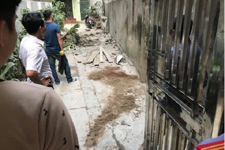 Rơi từ giàn giáo tầng 5 ở Hà Nội, nam công nhân tử vong