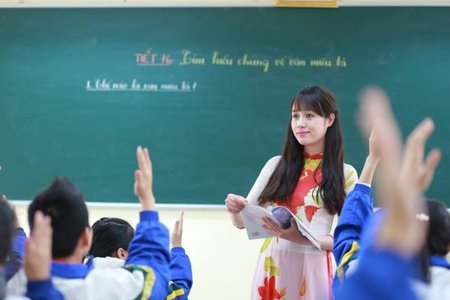Hà Nội ra công văn hỏa tốc về xét tuyển đặc cách giáo viên hợp đồng