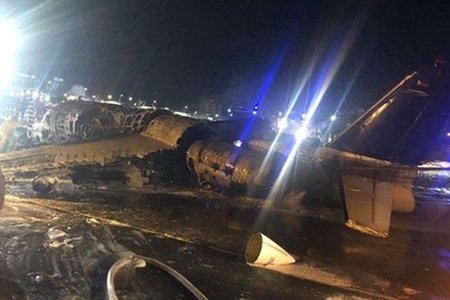 Máy bay Phillippines chở bệnh nhân lao khỏi đường băng, 8 người chết