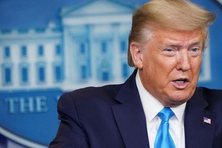 Tổng thống Trump cảm ơn Việt Nam phối hợp cung cấp 450.000 bộ quần áo bảo hộ cho Mỹ