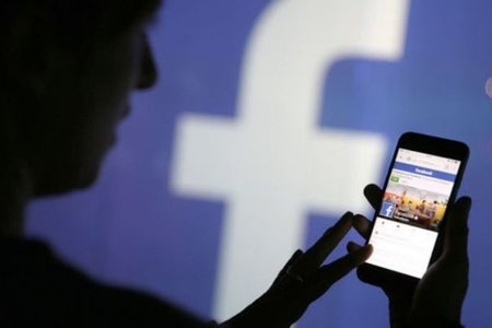 Từ 15/4, tự ý đăng ảnh người khác lên Facebook có thể bị phạt 20 triệu đồng