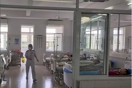 Thêm 97 người nhập viện nghi do ngộ độc đồ chay ở Đà Nẵng