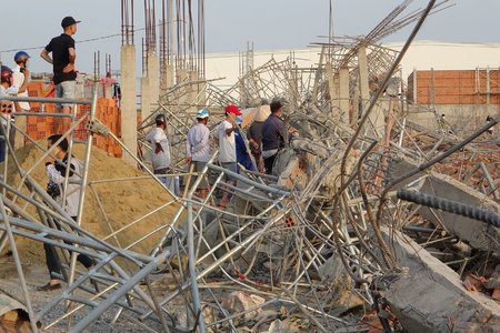 Đồng Nai thông tin chính thức về vụ sập tường làm 10 người chết