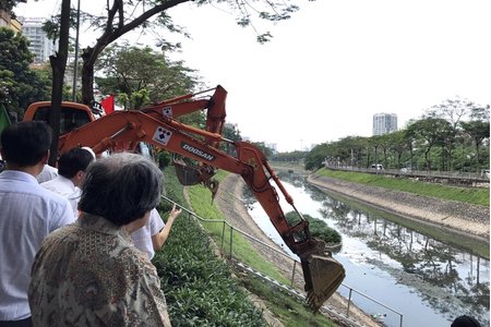 Hà Nội khởi công một trong những gói thầu hồi sinh sông Tô Lịch