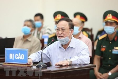 Cựu Thứ trưởng Nguyễn Văn Hiến bị đề nghị mức án 3-4 năm tù