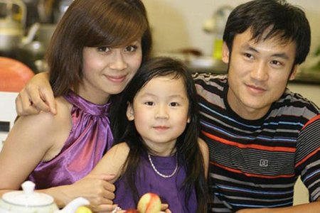 Lưu Thiên Hương lên tiếng đính chính về tin đồn đã ly hôn