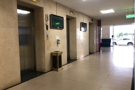 Nghi án người đàn ông dâm ô bé trai trong thang máy chung cư tại Hà Nội