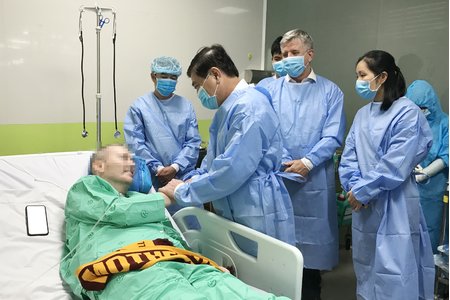 Chủ tịch UBND TP.HCM Nguyễn Thành Phong: 'Quá trình phục hồi bệnh nhân 91 hết sức kỳ diệu'