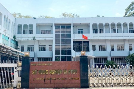 Đề nghị kiểm điểm nguyên Phó Chủ tịch tỉnh Kiên Giang