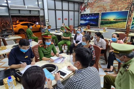 Bắt thêm nhân viên liên quan đến vụ chủ quán ép nữ khách quỳ xin lỗi ở Bắc Ninh