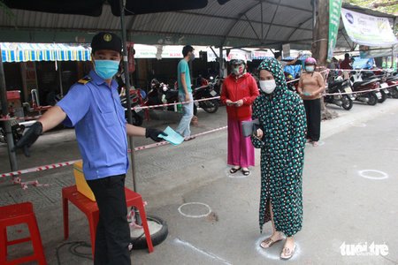 3 tiểu thương bán mắm, gia vị, hải sản mắc COVID-19, sở Y tế Đà Nẵng ra thông báo khẩn