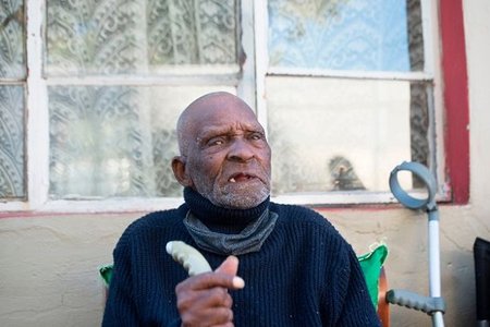 Người đàn ông già nhất thế giới qua đời ở tuổi 116
