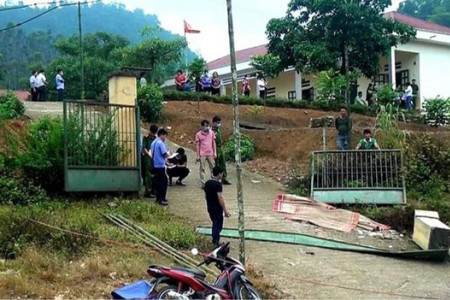 Thủ tướng chỉ đạo điều tra rõ nguyên nhân vụ sập cổng trường khiến 6 học sinh thương vong ở Lào Cai