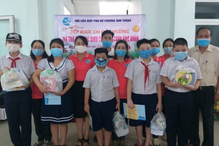 TP.Đà Nẵng: Tiếp sức đến trường cho học sinh nghèo sau dịch Covid-19