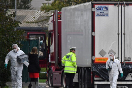 Mở lại phiên tòa xét xử 7 bị cáo liên quan vụ 39 nạn nhân tử vong trong container ở Anh