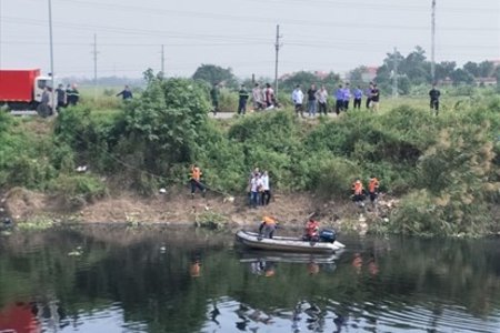 Tìm thấy thi thể nữ sinh học viện Ngân hàng mất tích dưới lòng sông Nhuệ