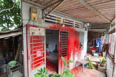 'Khủng bố' thân nhân bằng sơn để đòi nợ người chết có thể bị xử tù
