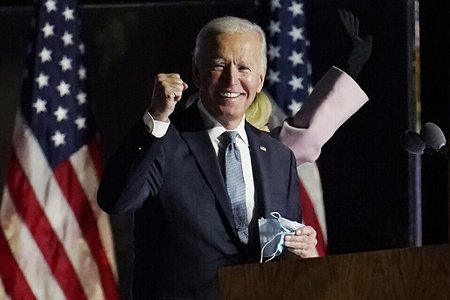 Ông Joe Biden vượt Tổng thống Trump với 264 phiếu đại cử tri, gần chạm mốc chiến thắng