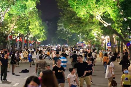 Hà Nội: Tiếp tục dừng các hoạt động, sự kiện tập trung đông người