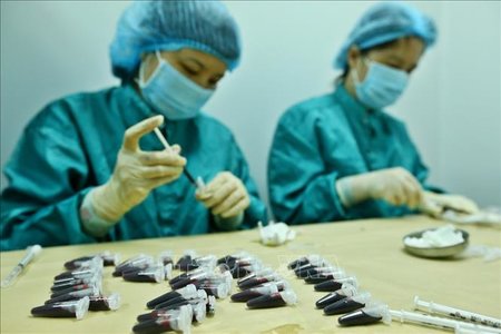 Việt Nam sẽ thử nghiệm giai đoạn 1 vắc xin COVID-19 trên những người tự nguyện hoàn toàn
