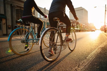 Người đi xe đạp không có phanh hoặc 'phanh không ăn' có thể bị phạt đến 300.000 đồng