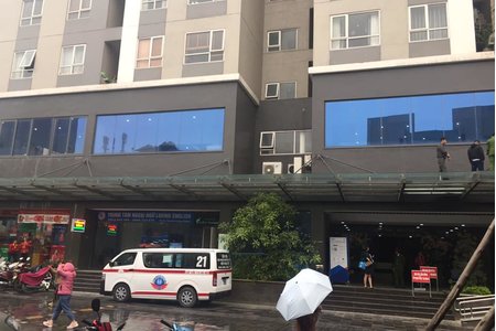 Hà Nội: Bé gái 4 tuổi rơi từ tầng 25 chung cư tử vong thương tâm