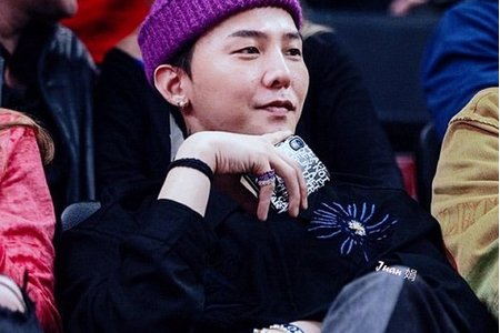 G-Dragon bị chê xuống sắc, già nua khi đi xem bóng rổ tại Mỹ