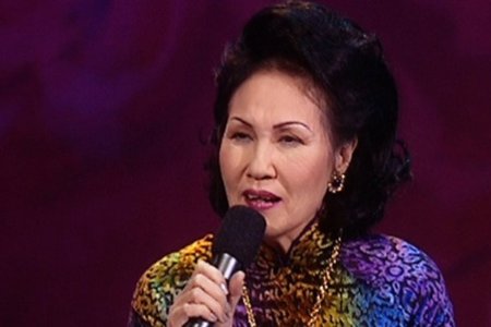 Nữ danh ca Thái Thanh qua đời ở tuổi 86