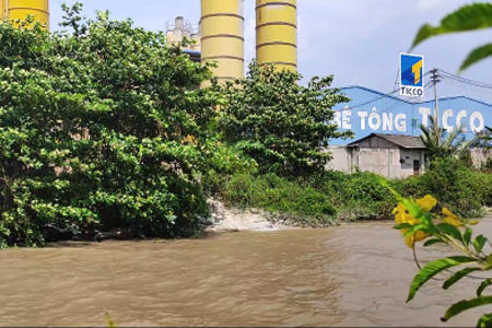 Tiền Giang: Cần làm rõ việc công ty bê tông Ticco xả thải ra sông Mê Kông