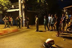 Tạm giữ 'nữ quái' 57 tuổi cầm đầu nhóm côn đồ dùng mã tấu chém con nợ