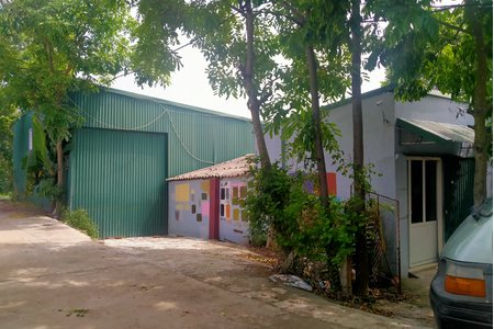 Viên Nội (Ứng Hòa): Xưởng sơn ngang nhiên xây dựng trên đất nông nghiệp