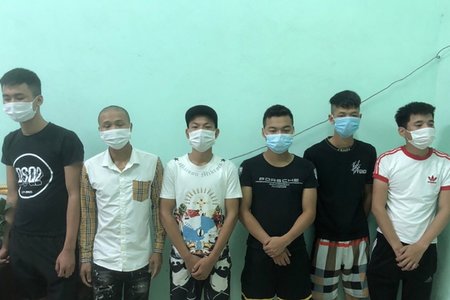 Bắc Giang: Nhóm thanh niên bị phạt hơn 100 triệu đồng vì tụ tập ăn uống