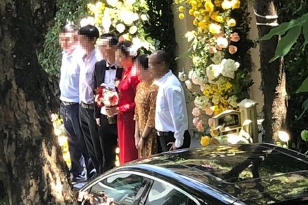 Giải tán đám cưới tổ chức trong mùa dịch COVID-19 ở TP.HCM