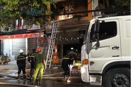 Quảng Ngãi: Cháy cửa hàng bán đồ điện, 4 người trong một gia đình tử vong