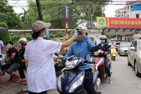 Triển khai xét nghiệm SARS-CoV-2 diện rộng toàn huyện Quế Võ, tỉnh Bắc Ninh