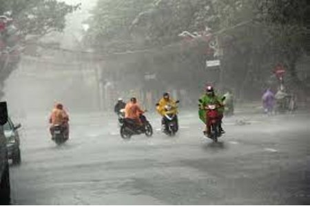 Áp thấp nhiệt đới có khả năng mạnh lên thành bão, gây mưa lớn