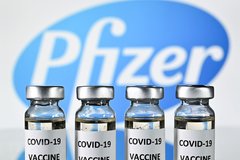 Ngày 12/6, Bộ Y tế phê duyệt có điều kiện vắc xin phòng COVID-19 của hãng Pfizer