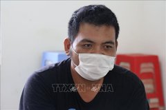 Bắt quả tang 2 đối tượng mua bán, vận chuyển gần 3.000 bao thuốc lá lậu