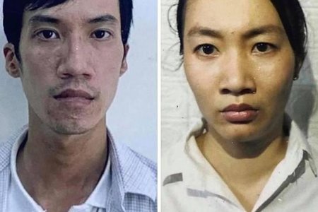 Bắt đôi vợ chồng buôn giấy khám sức khỏe giả ở Hà Nội