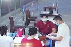 Khởi tố vụ án 'Làm lây lan dịch bệnh truyền nhiễm nguy hiểm cho người' tại An Giang