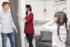 Nên ly hôn hay tiếp tục chịu đựng vợ vì hai con