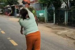An Giang: Chồng bị phạt vì vi phạm Chỉ thị 16, vợ xông vào đánh công an