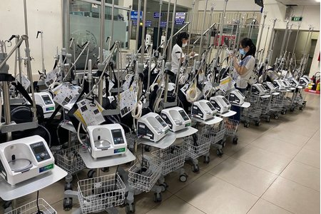 VPBank chi viện khẩn cấp thêm 1.000 máy thở oxy dòng cao cho 'tâm dịch' phía Nam