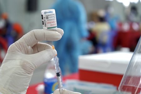 Binh Dương kiến nghị phân bổ thêm 1 triệu liều vaccine COVID-19, cam kết tiêm trong 10 ngày