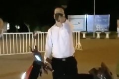 Xử phạt người đàn ông tự xưng 'tiến sĩ VTV' lăng mạ cán bộ trực chốt kiểm dịch