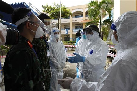 Thủ tướng kiểm tra công tác phòng, chống dịch COVID-19 tại TP Hồ Chí Minh