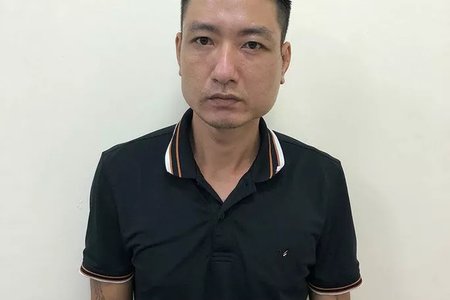 Tạm giữ đối tượng vừa ra tù, cướp iPhone của cô gái ở Hà Nội