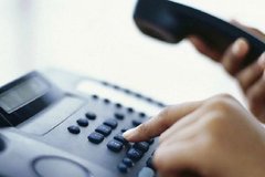 Sau khi nghe điện thoại của kẻ mạo danh cảnh sát, người đàn ông mất 1,6 tỷ đồng
