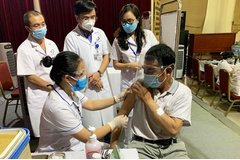 Hà Nội đạt kỷ lục về số mũi tiêm vaccine COVID-19 trong một ngày