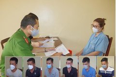 Bắt ổ nhóm làm giả giấy xét nghiệm COVID-19 để bán cho tài xế 'thông' chốt
